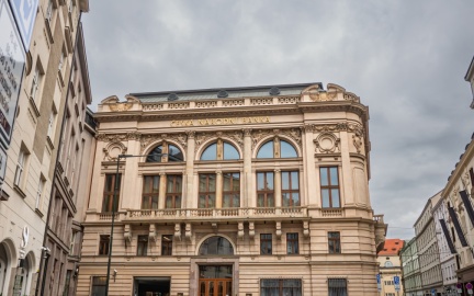  Česká národná banka